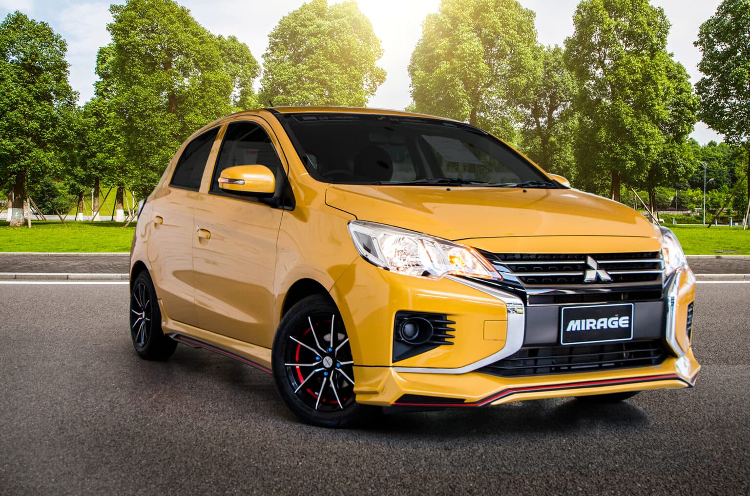 Mitsubishi Mirage thumbnail 2